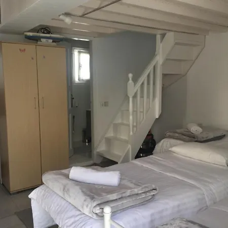 Maria's House アパート *